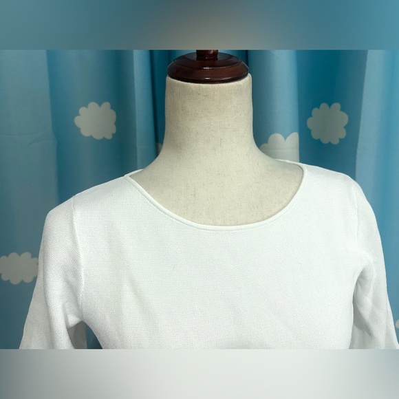 Vintage Madeline white top with graphic outlined pockets- M - Picture 3 of 6